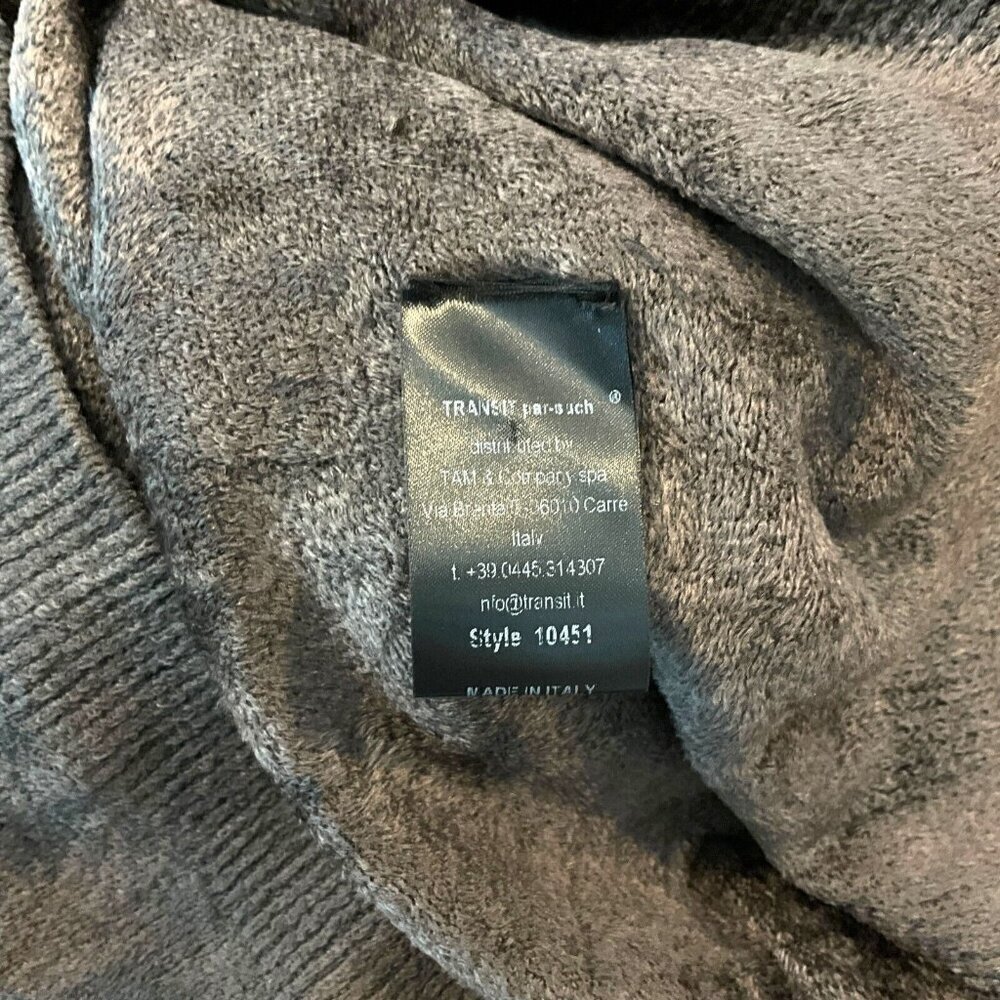 Transit Par Such Velvet Turtleneck Sweater Brown Size M Long Sleeve Lightweight - Picture 9 of 9